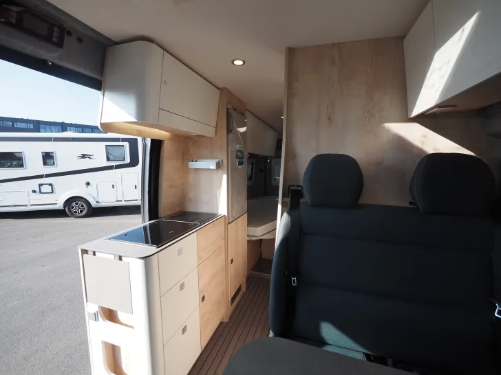 Fahrzeugbild Clever Runner, Tageszulassung #7