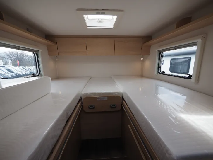 Fahrzeugbild Sunlight TS 67, Automatik, Markise, Hubbett #11