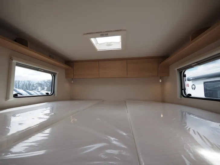 Fahrzeugbild Sunlight TS 67, Automatik, Markise, Hubbett #14