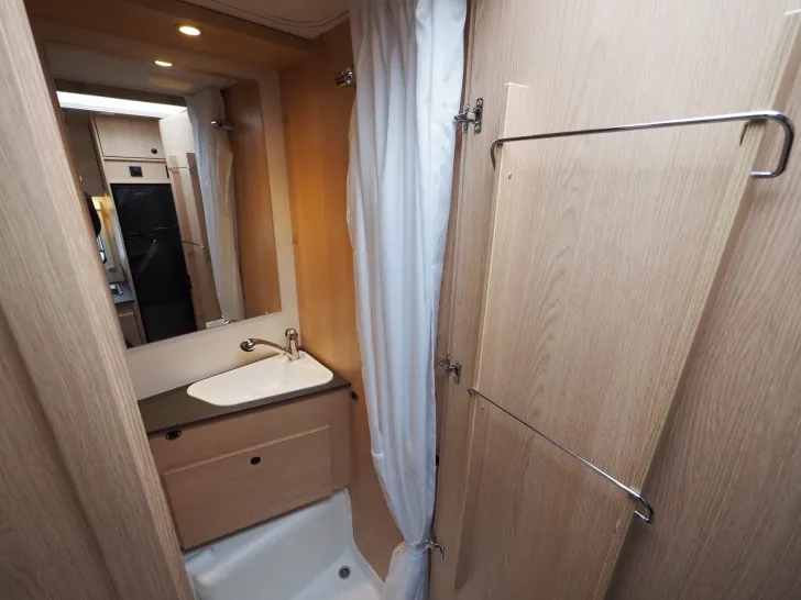 Fahrzeugbild Sunlight TS 67, Automatik, Markise, Hubbett #15