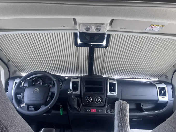 Fahrzeugbild Pössl Trenta 600 R, Assist., Markise, Rahmenfenster #9