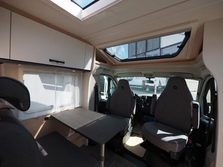 Fahrzeugbild Sunlight V 69, Automatik, Modell 2026, Aktionspreis ! #7