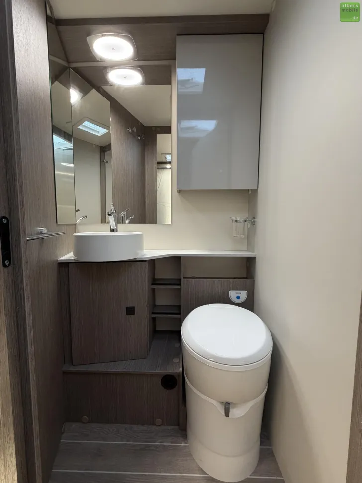 Fahrzeugbild Roller Team Zefiro Power Edition 287 TL 2xLithium 400W Solar #23