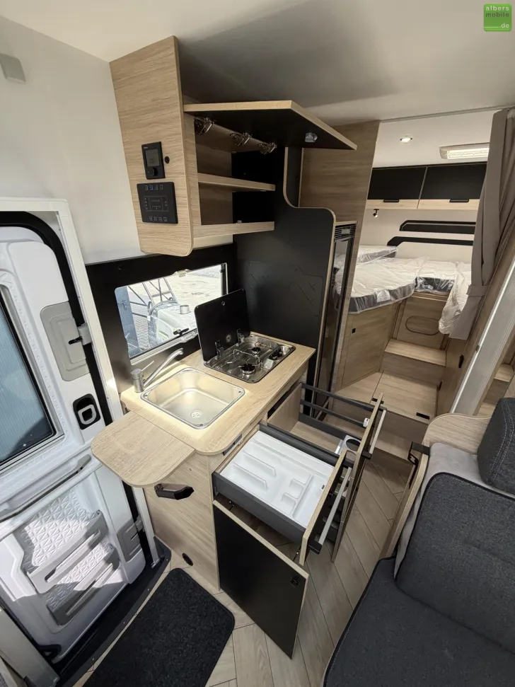 Fahrzeugbild Challenger Teilintegriert Graphite Edition 287 4100kg AHK #17