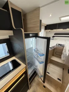 Fahrzeugbild Challenger Teilintegriert Graphite Edition 287 4100kg AHK #18