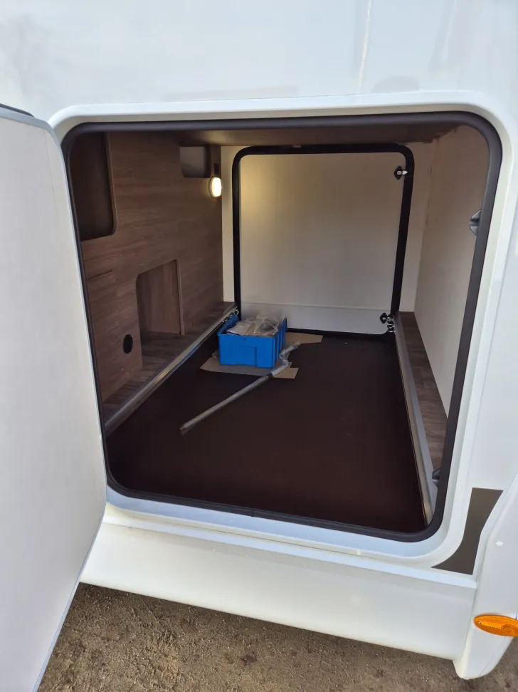 Fahrzeugbild Carado V347 pro+ *Bettenumbau*elektr.Parkbremse* #39