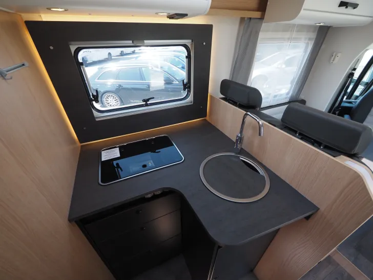 Fahrzeugbild Sunlight T 68 Adventure Edition, Automatik, Hubbett, uvm #8