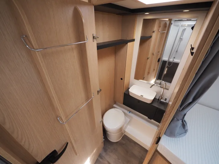 Fahrzeugbild Sunlight T 68 Adventure Edition, Automatik, Hubbett, uvm #15