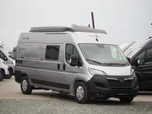 Fahrzeugbild Clever Celebration, 5. Platz, Aufstelldach, Schwenkbad #2