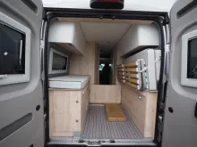 Fahrzeugbild Clever Celebration, 5. Platz, Aufstelldach, Schwenkbad #4