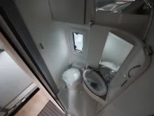 Fahrzeugbild Clever Celebration, 5. Platz, Aufstelldach, Schwenkbad #15