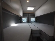 Fahrzeugbild Clever Runner, Markise, Radträger, Assist., Designpak. #16