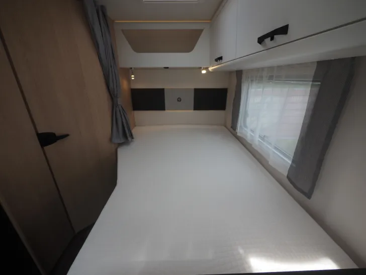 Fahrzeugbild Sunlight T 58 Adventure Edition, Remis, Markise, Radtr. #10