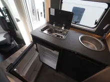 Fahrzeugbild Sunlight T 58 Adventure Edition, Remis, Markise, Radtr. #12