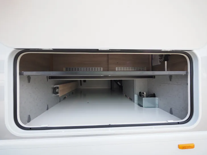 Fahrzeugbild Dethleffs Globetrotter XXL A 9000, 2xTV, Batt., Zerhacker #25