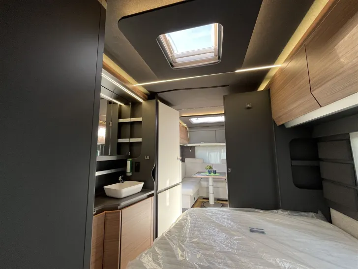 Fahrzeugbild Knaus AZUR 500 FU *Umrissbeleuchtung*Komfortbett* #26