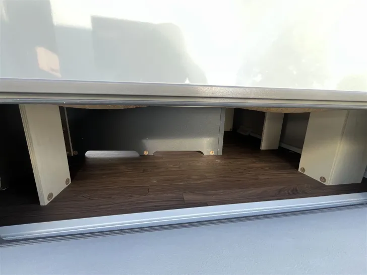 Fahrzeugbild Knaus AZUR 500 FU *Umrissbeleuchtung*Komfortbett* #31