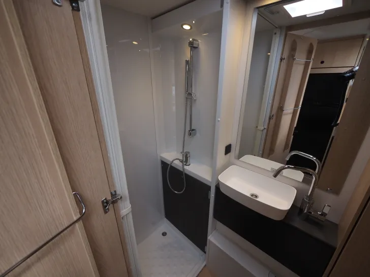 Fahrzeugbild Sunlight A 68, Automatik ! neues Modell ! Sonderpreis ! #16