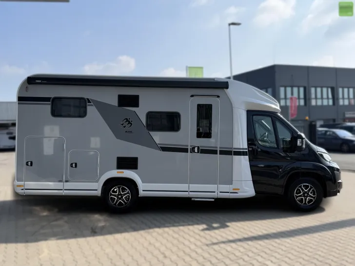 Fahrzeugbild Knaus L!VE WAVE BLACK SELECTION 650 MEG L-Sitzgruppe #3