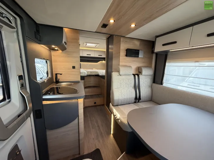 Fahrzeugbild Knaus L!VE WAVE BLACK SELECTION 650 MEG L-Sitzgruppe #11