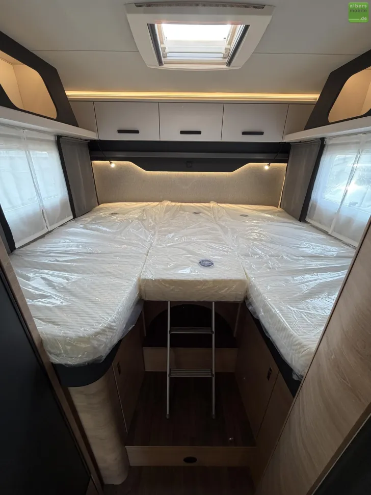 Fahrzeugbild Knaus L!VE WAVE BLACK SELECTION 650 MEG L-Sitzgruppe #18