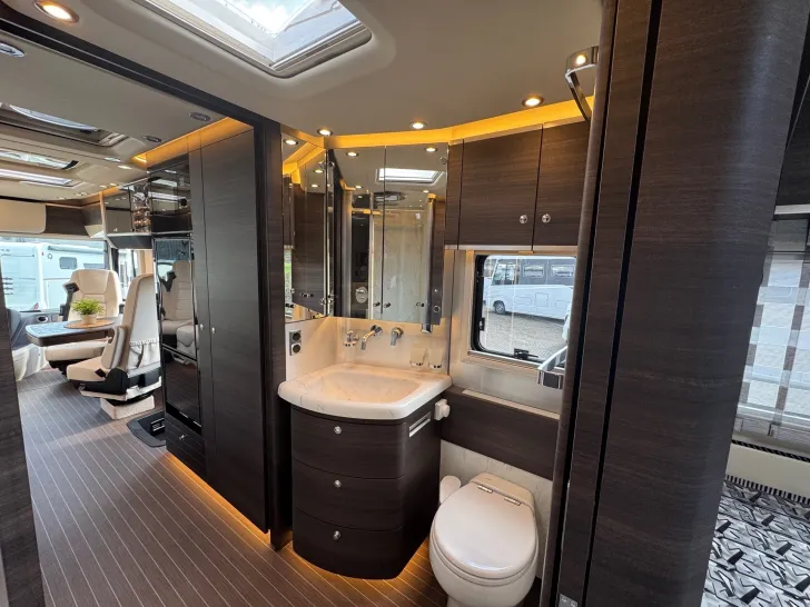 Fahrzeugbild Concorde Charisma 910 LSI EDITION 70_SHADOW LINE #13