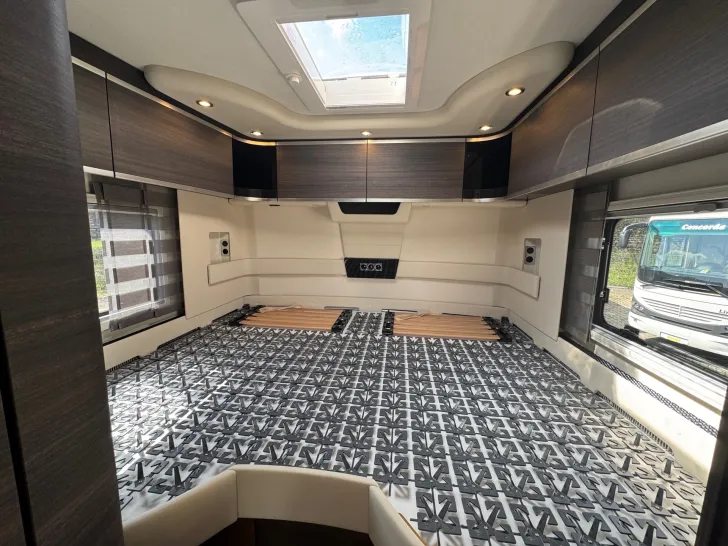 Fahrzeugbild Concorde Charisma 910 LSI EDITION 70_SHADOW LINE #15