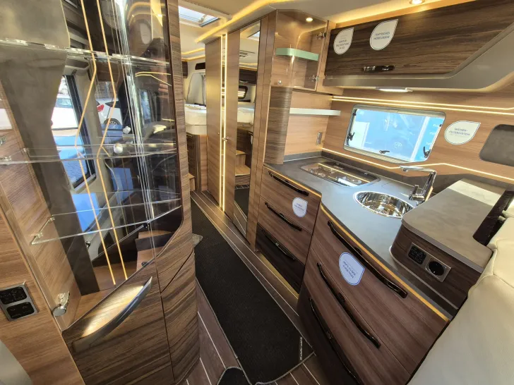 Fahrzeugbild Knaus SUN I 900 LEG *Aguti-Sitze*TV-Paket* #18