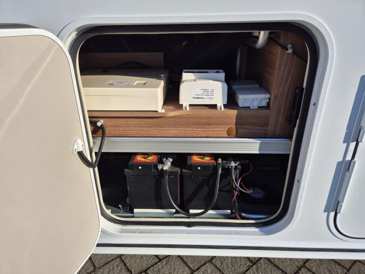 Fahrzeugbild Knaus SUN I 900 LEG *Aguti-Sitze*TV-Paket* #36