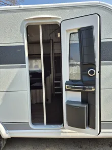 Fahrzeugbild Hobby De Luxe 545 KMF #7