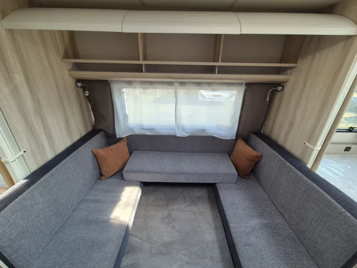 Fahrzeugbild Hobby De Luxe 545 KMF #18