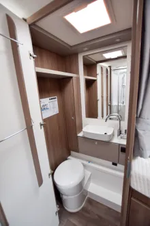 Fahrzeugbild Carado T447 pro+ 5-Sitzpl. #20