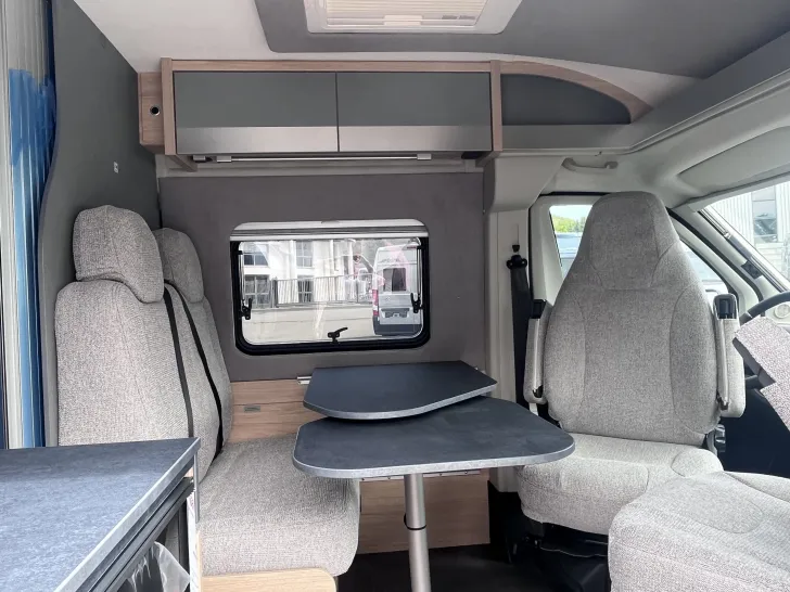 Fahrzeugbild Pössl Trenta 600 R, Assist., Markise, Rahmenfenster #10
