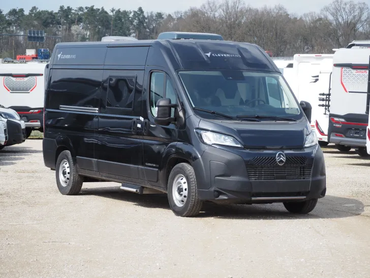 Fahrzeugbild Clever Celebration, Automatik, Assitenzen, Twin Tower #3