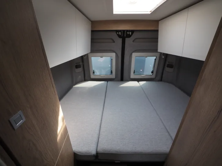 Fahrzeugbild Clever Celebration, Automatik, Assitenzen, Twin Tower #12