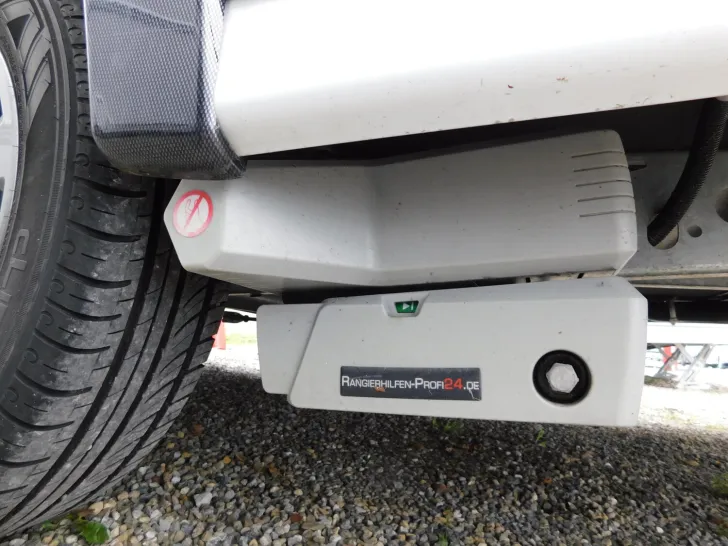 Fahrzeugbild Knaus Sport & Fun 480 QL Mover, Solarpanel, 1700Kg #23