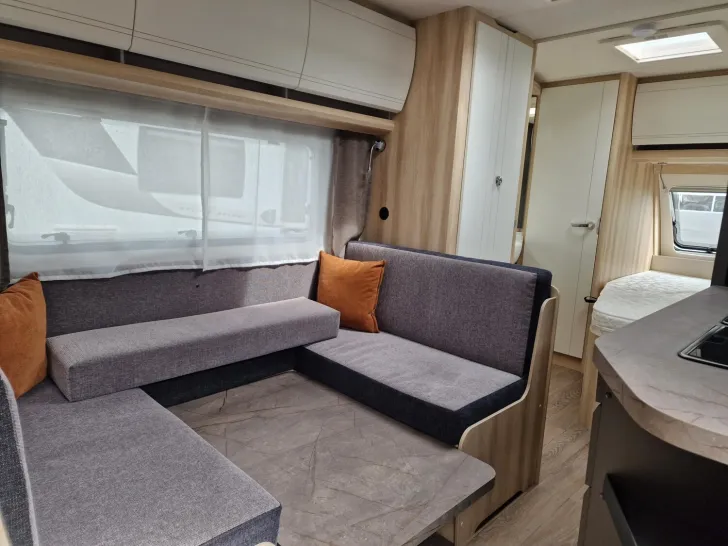 Fahrzeugbild Hobby De Luxe 540 KMFe - ab Oktober verfügbar #3