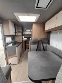 Fahrzeugbild Hobby OnTour T 710 GE - ab Oktober verfügbar #3