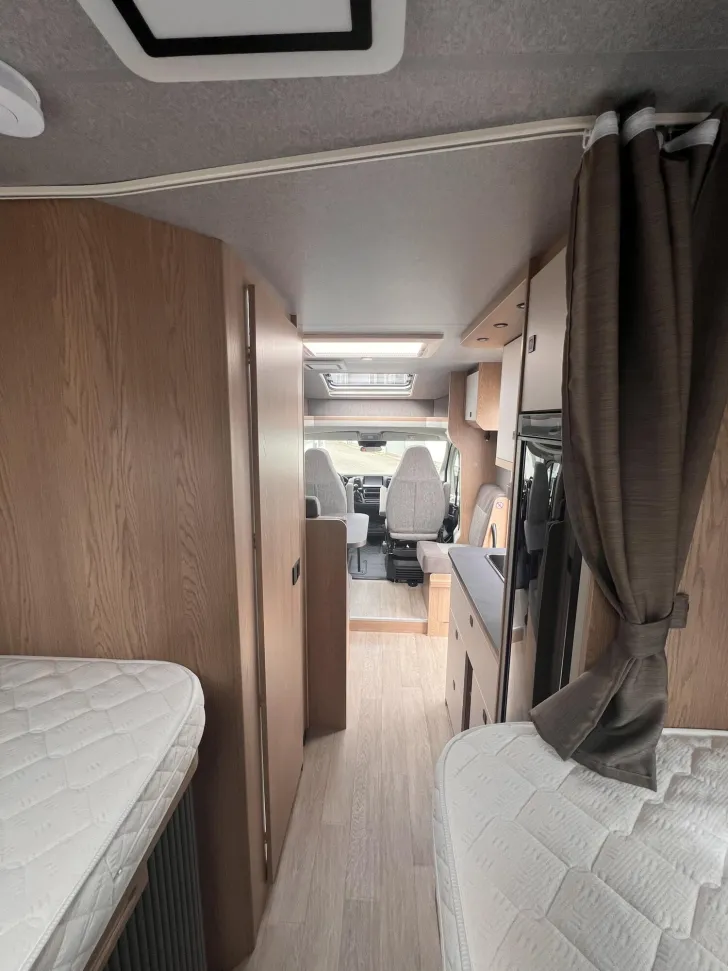 Fahrzeugbild Hobby OnTour T 710 GE - ab Oktober verfügbar #4