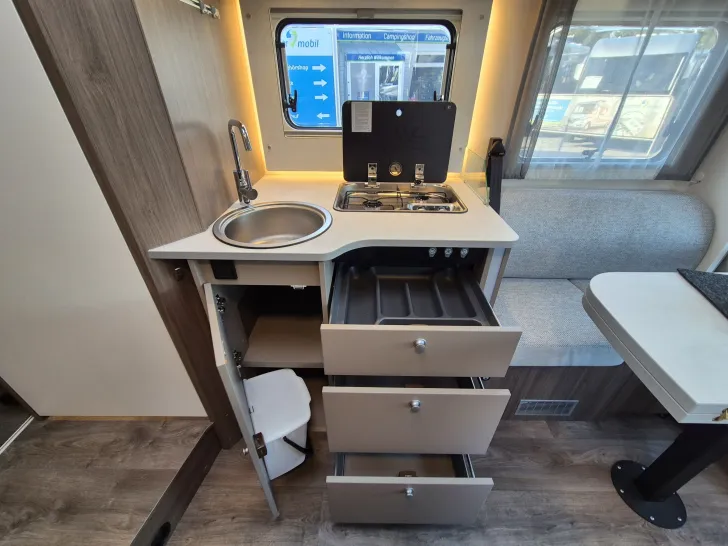 Fahrzeugbild Carado T457 pro+ *LED*Bettumbau* #21