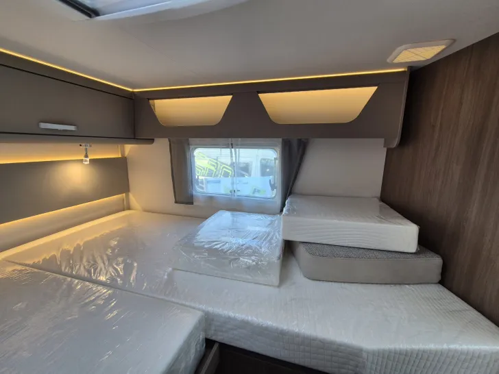 Fahrzeugbild Carado T457 pro+ *LED*Bettumbau* #30