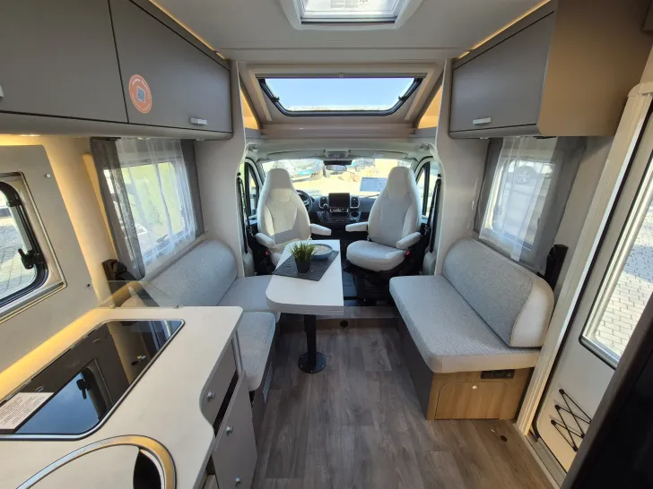 Fahrzeugbild Carado T457 pro+ *LED*Bettumbau* #33