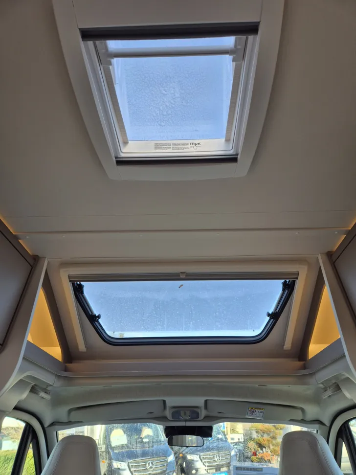 Fahrzeugbild Carado T457 pro+ *LED*Bettumbau* #34