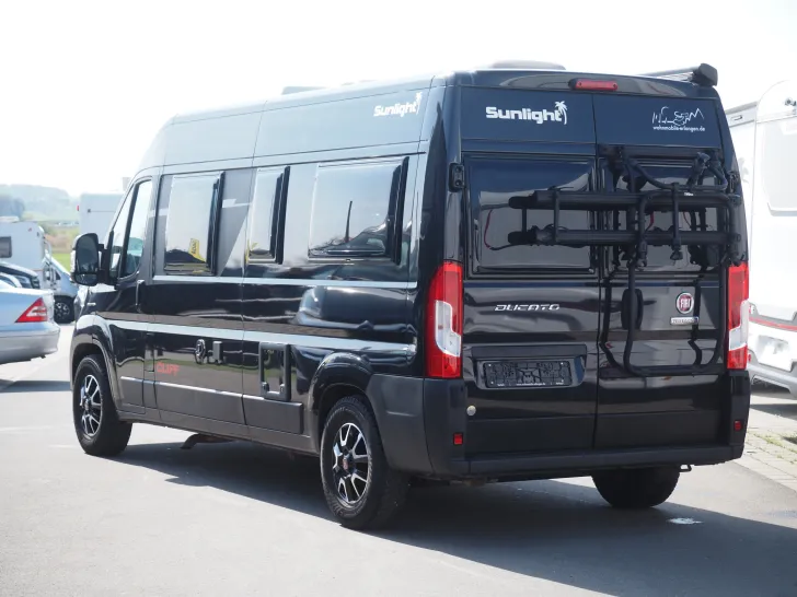 Fahrzeugbild Sunlight Cliff 600, 2x Lithum, Markise, Navi, DuoC. uvm.! #4