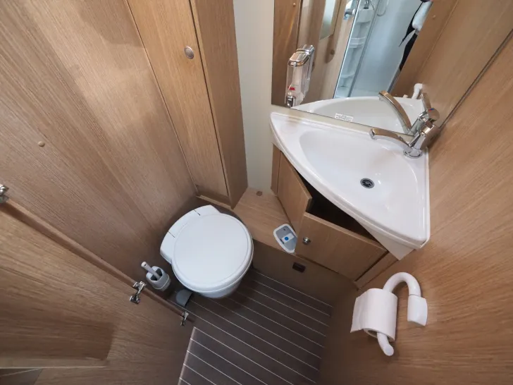 Fahrzeugbild Sunlight T69s, Navi/Kam., SAT/TV, Heo, Dachklima, uvm #16