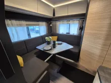 Fahrzeugbild Hobby Maxia 495 UL *Bettverbrei.*Garantie* #10