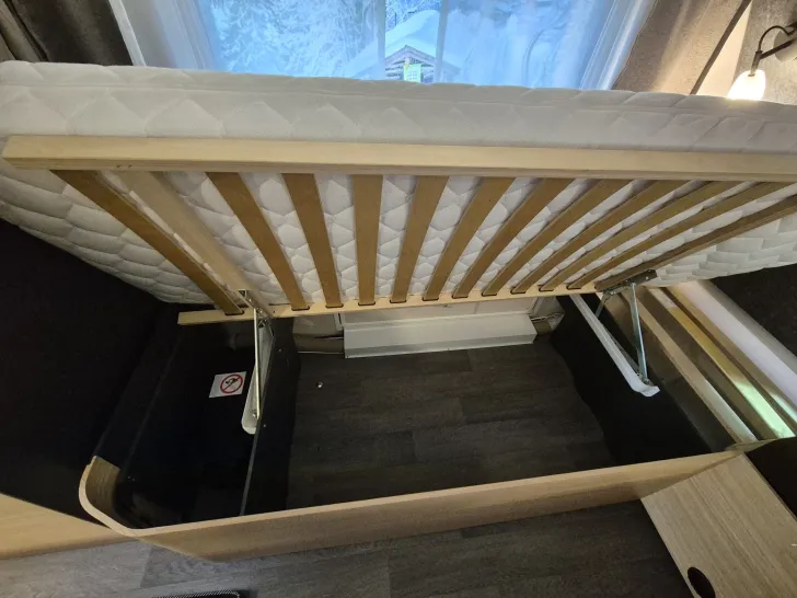 Fahrzeugbild Hobby Maxia 495 UL *Bettverbrei.*Garantie* #25