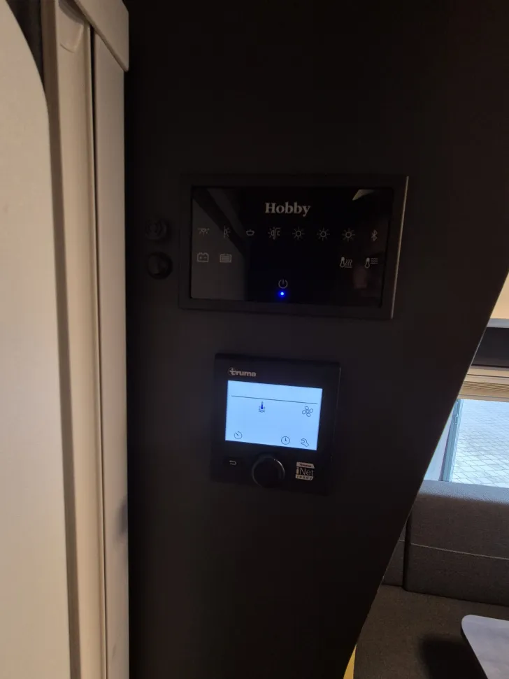 Fahrzeugbild Hobby Maxia 495 UL *Bettverbrei.*Garantie* #32