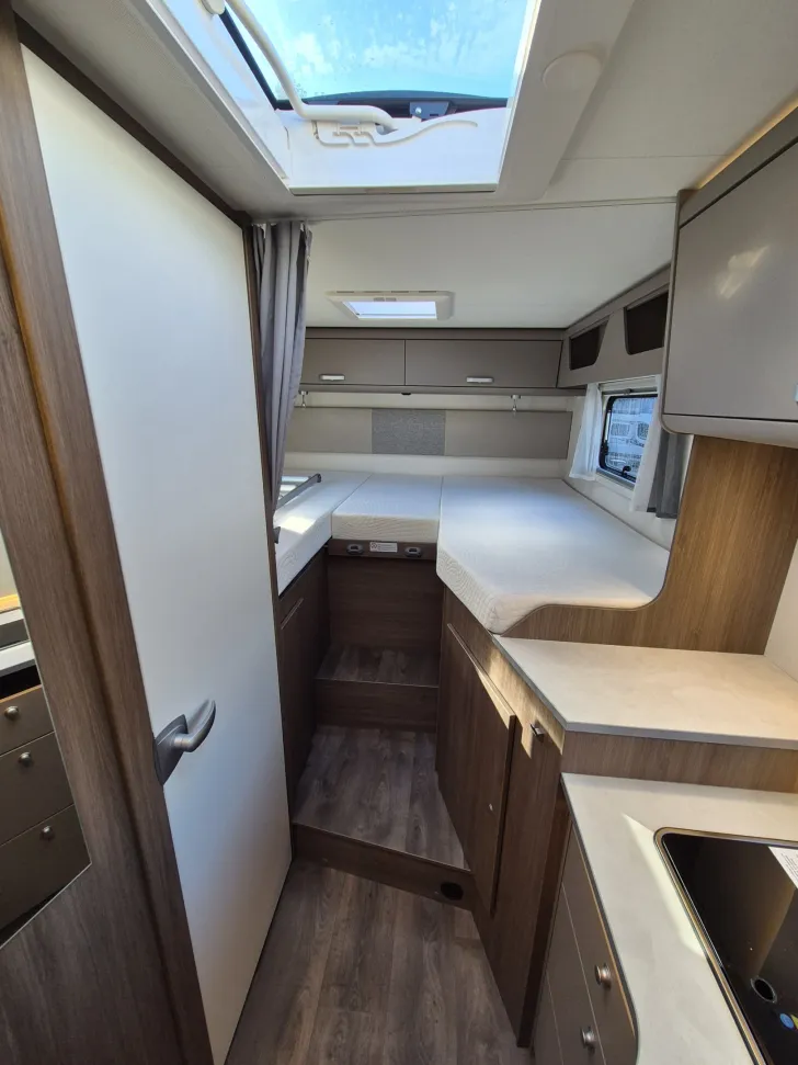 Fahrzeugbild Carado T338 pro #26