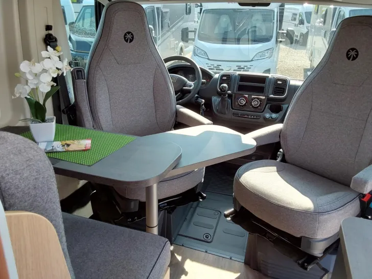 Fahrzeugbild Sunlight Adventure Cliff 602 Fiat #9